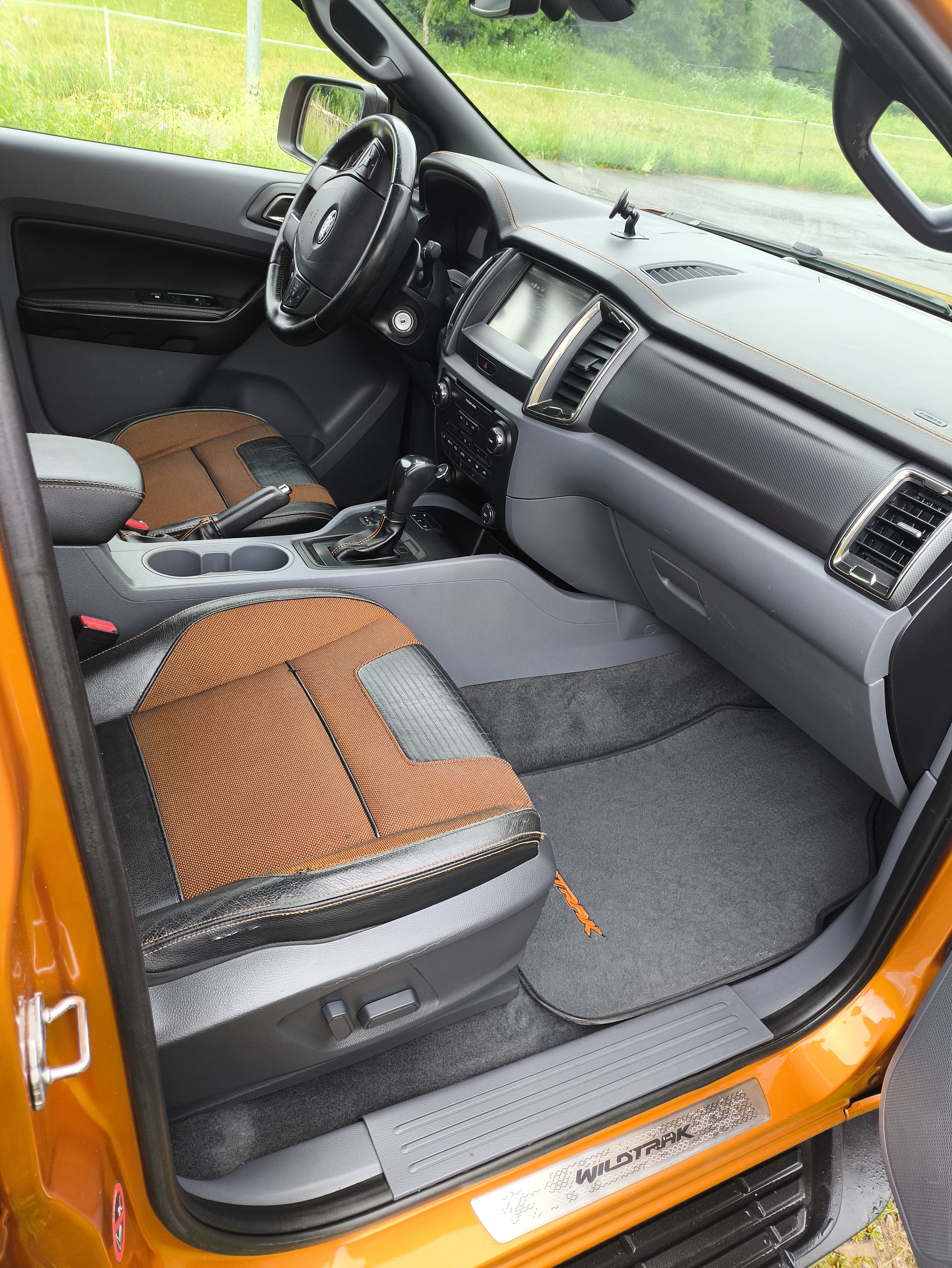 Ford Ranger photo