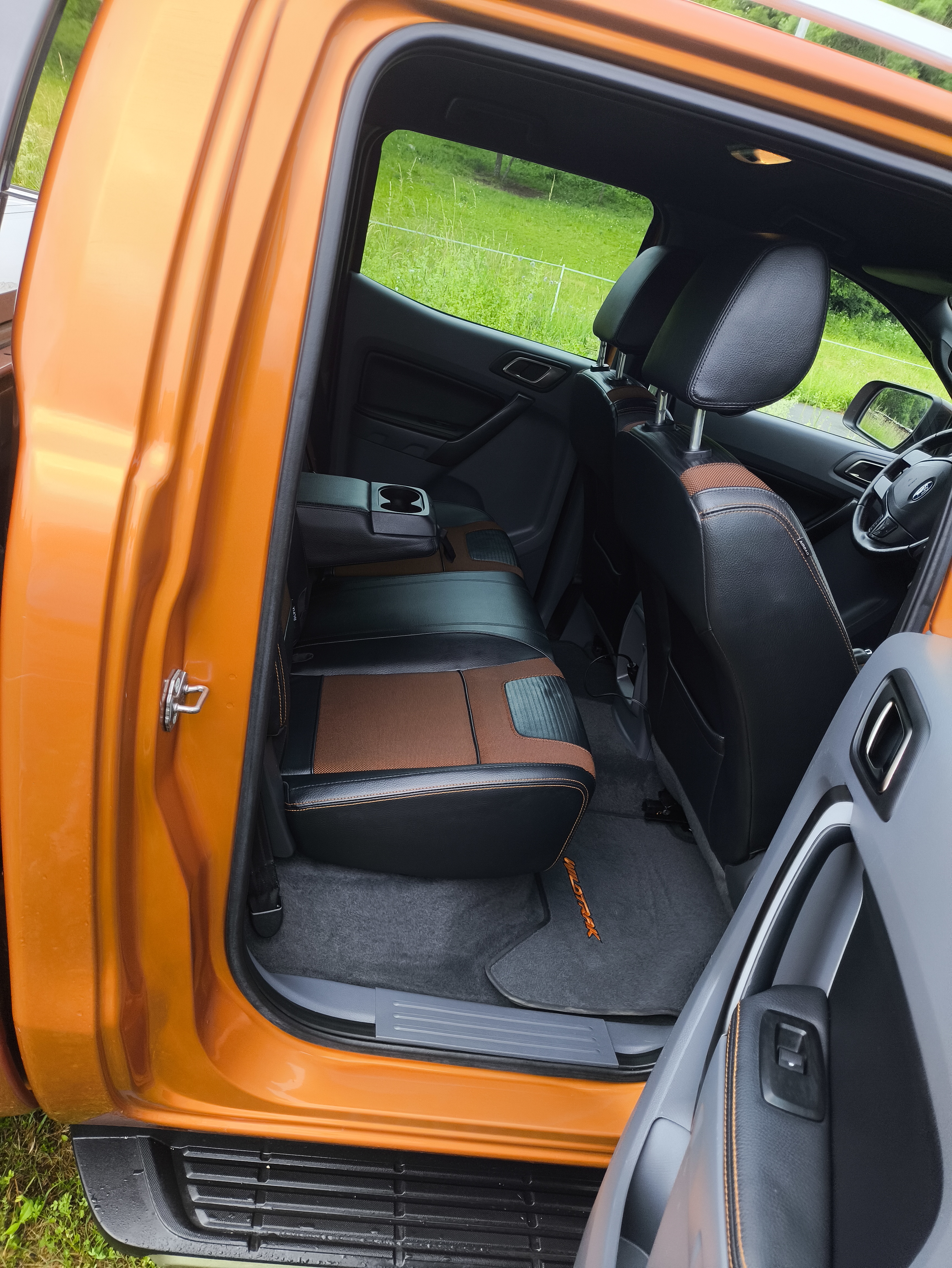Ford Ranger photo